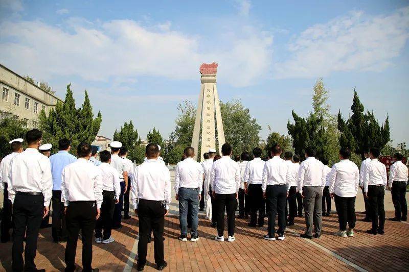 颍上县举行烈士纪念日公祭活动