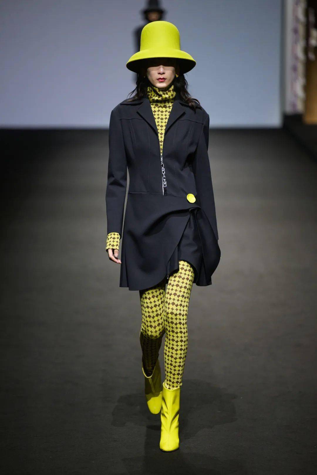 品 牌 好 友our celebrity frds当晚各路明星云集,星光熠熠,作为上海