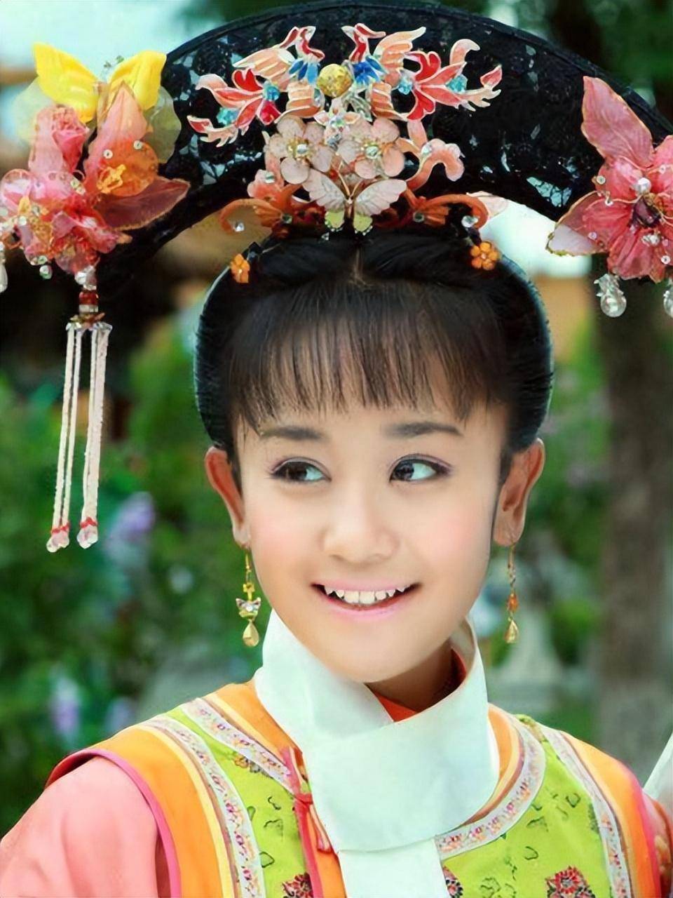 37岁海陆新剧播出,当妈带娃买房惨被骗,曾出演紫薇红极一时_妈妈_网友