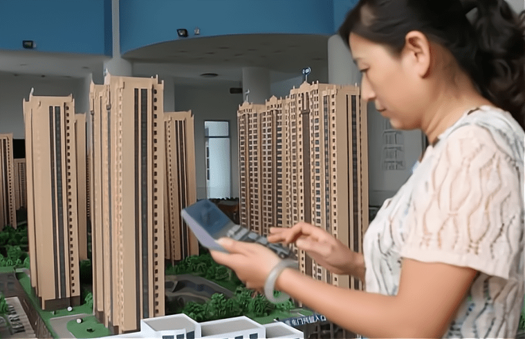 上海房价出现下跌，楼市的神话结束了，买房需谨慎_房产_二手房_新房
