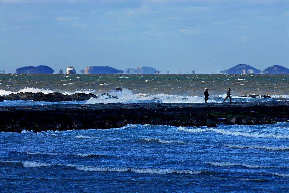 今日,蓬莱阁惊现海滋奇观!_海面_现象_密度