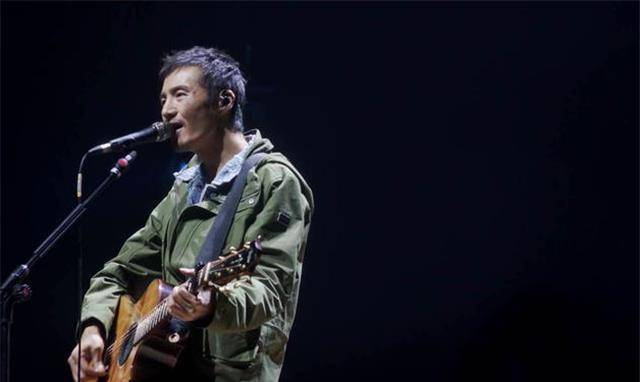 中国民谣的"扛把子",20年前是这样的:朴树浪,老狼怂,许巍穷_音乐_时候