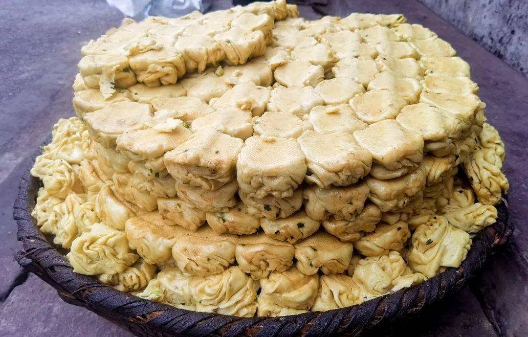 巢湖这个传统美食,看着流口水,更激起了人们无限的乡愁!