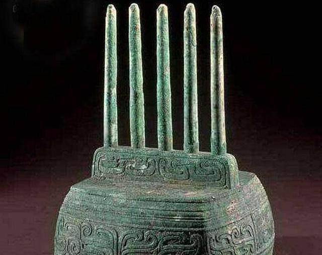安徽的一座西周古墓，出土古代“路由器”？专家：这是古代闹钟