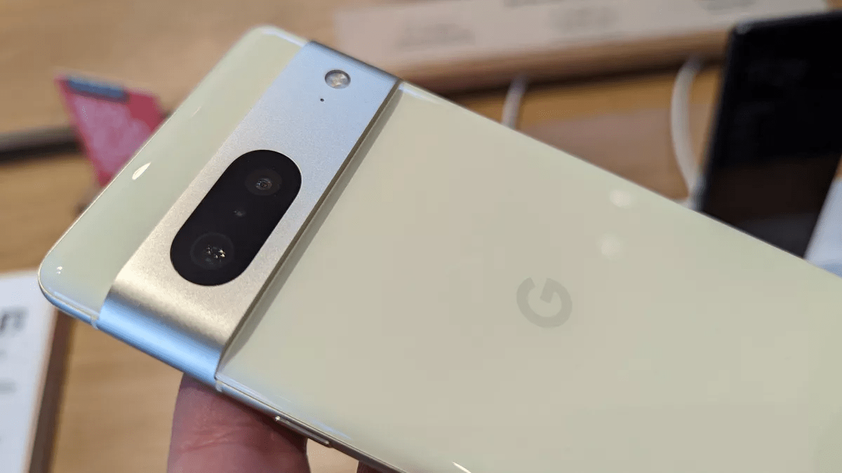 谷歌pixel 7系列真机图赏 开机就是android 13_权益_tensor_芯片