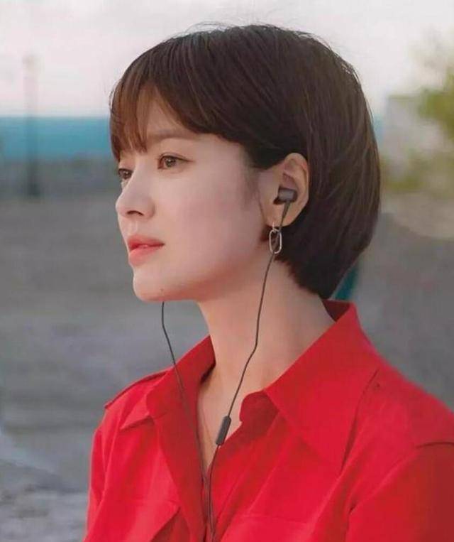 适合女性50～55岁流行发型,你选对了吗?_设计_头发_短发