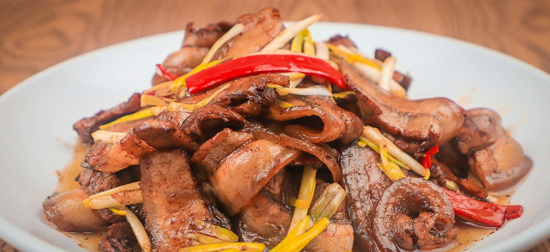 酱爆肉的新做法,肥而不腻有技巧,酱香浓郁,咸甜可口又下饭_五花肉_甜