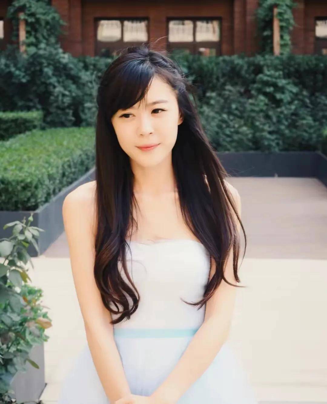 "笨蛋美女"天花板陈美嘉的扮演者如今李金铭因卖假货被骂惨了