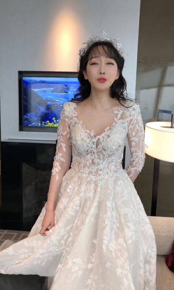 如此"仙"的萨顶顶你还认得出来的?