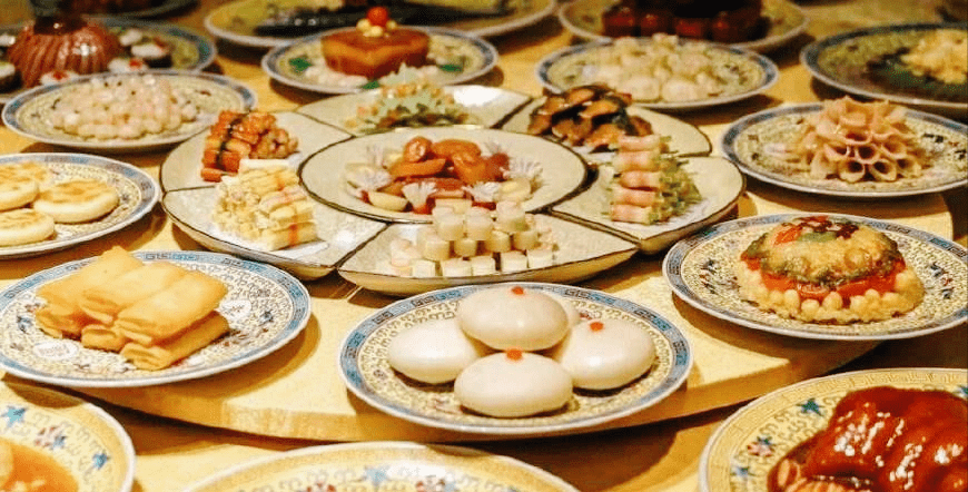 揭开100年前清朝宫廷穷奢极欲的美食生活