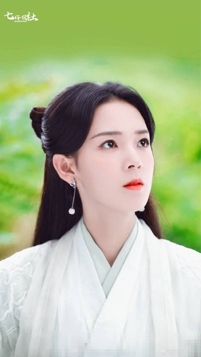 陈瑶的素颜,感觉你离绝色美人,只是差了一个造型师而已_蔡艺侬_明星