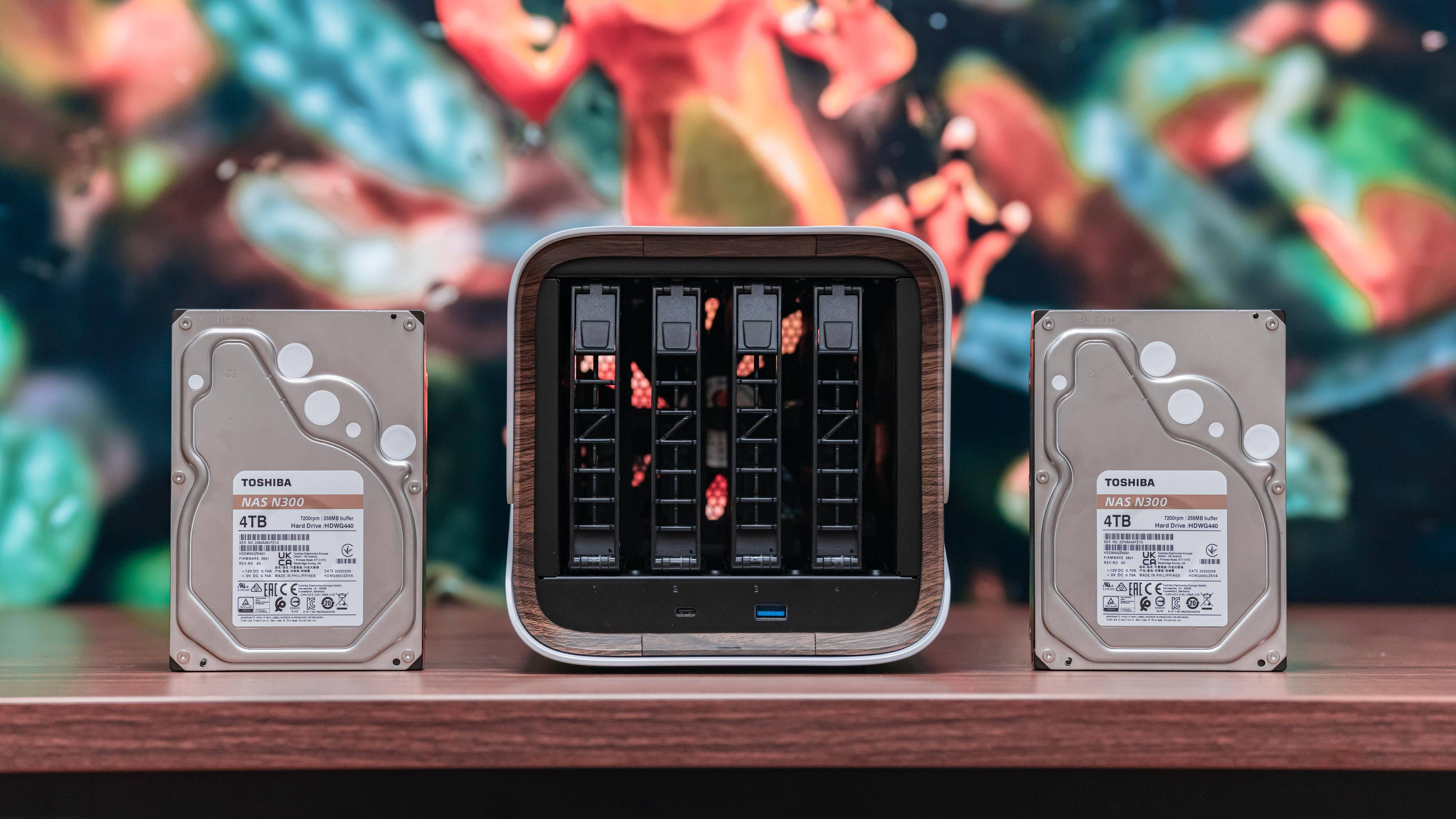 极空间 Z4S 体验：影视信息搜刮 + AI 相册管理 + 全局内网穿透