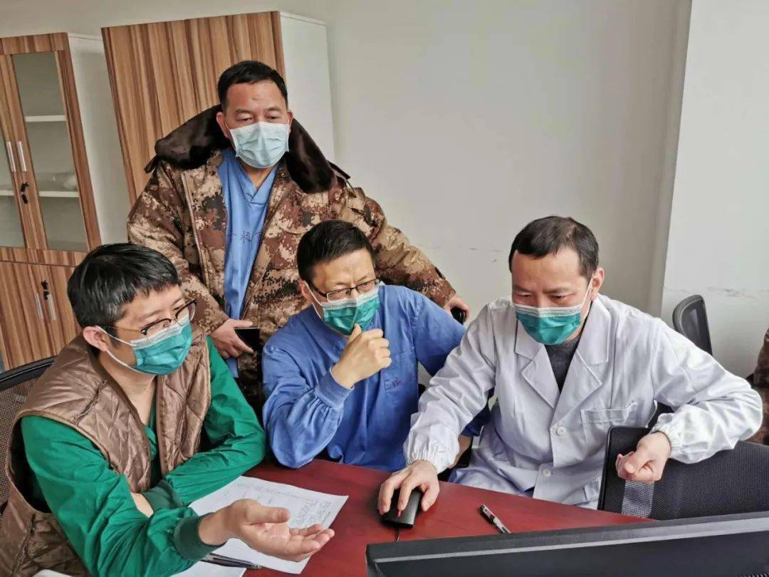 医生医事|洪亮:身经百战的一线"感染人" 饱含专业情怀 以精湛的业务