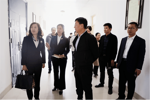 杨兴平调研四川大学锦城学院，鼓励办好特色应用型大学