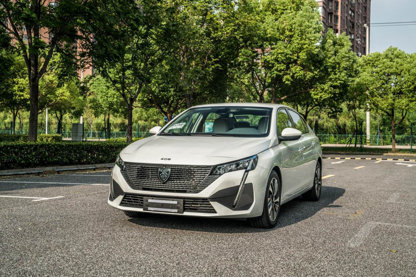 弹车评测:全新标致408,精准驾控之外更智能了,你会买吗?