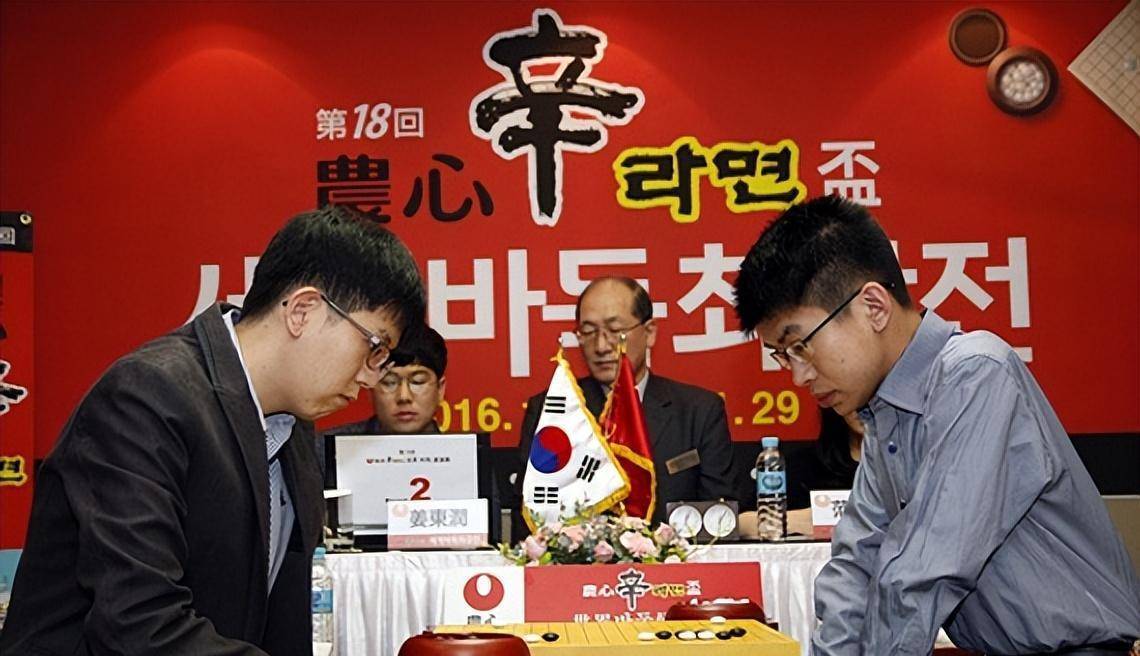 本来以为韩国会派朴廷桓上阵,因为范廷钰在农心杯两夺七连胜时被韩国