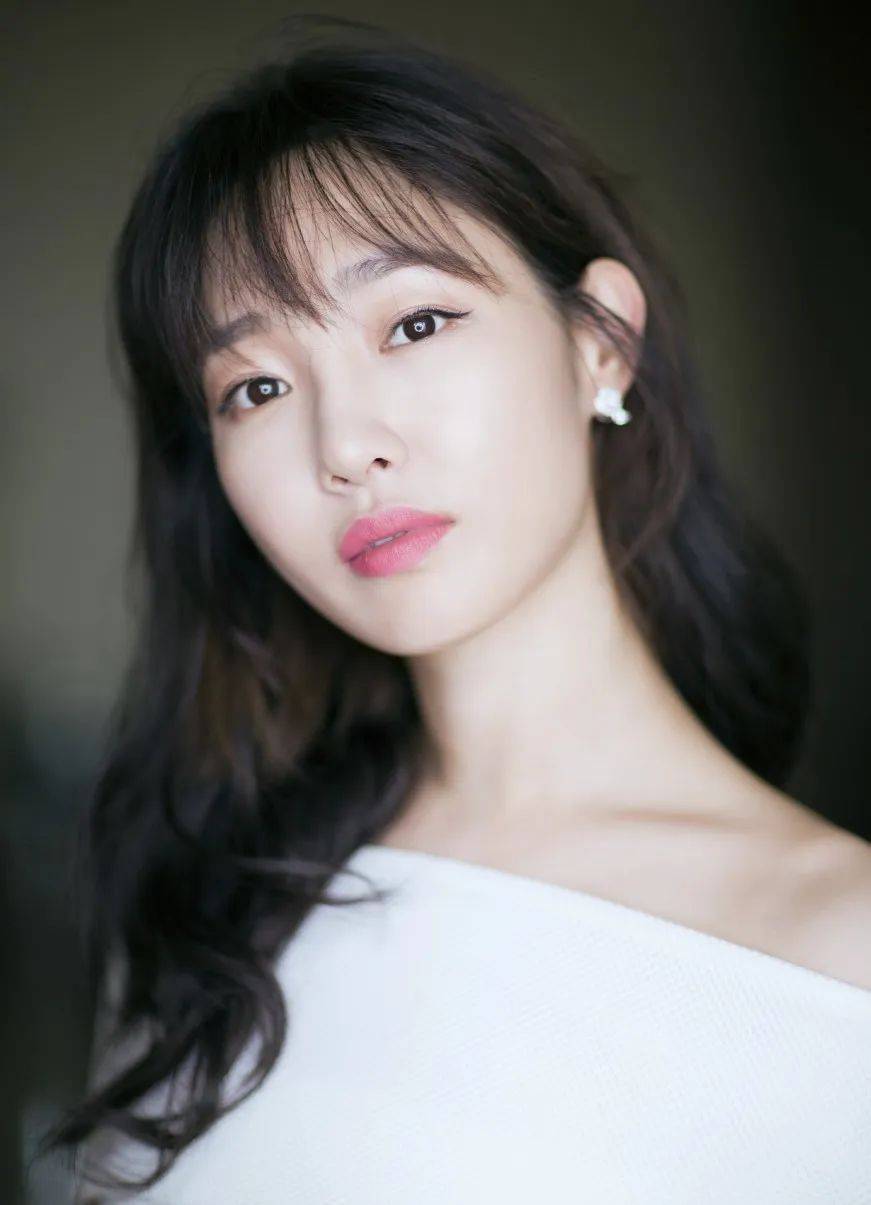 给2022年10位"最美正剧女演员"排个名:闫妮第5,袁泉落榜_胡杏儿_演技