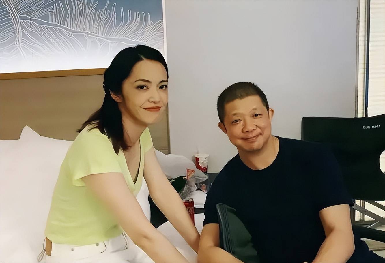 自荐枕席,婚内出轨,姚晨成名背后的故事,真不简单_凌潇肃_班里_黄小蕾