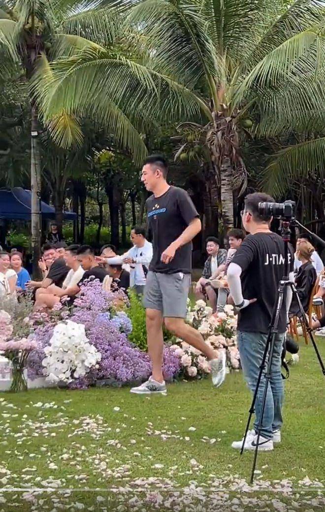 付豪女友曝光!果然明星女友颜值都很出众!_王鋆_赛场_辽宁男篮