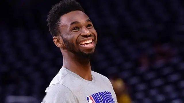 32亿!普尔嘴哥同时续约!格林傻了!_勇士_拉科布_球员