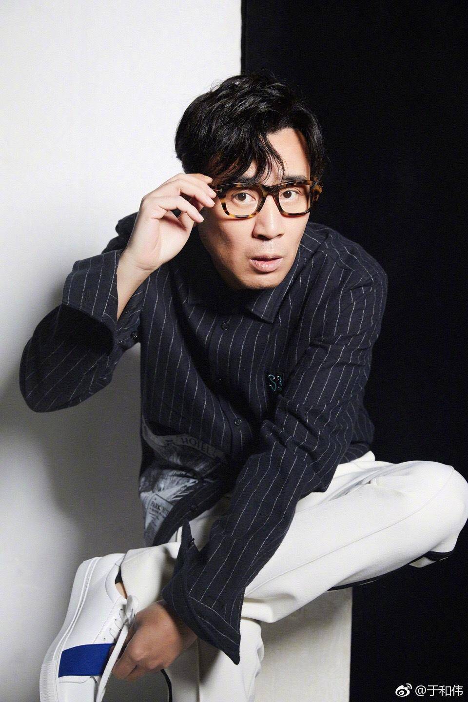 49岁大叔身材不输小鲜肉,于和伟凭什么能靠"蹦迪"出圈?_锻炼_肌肉_大