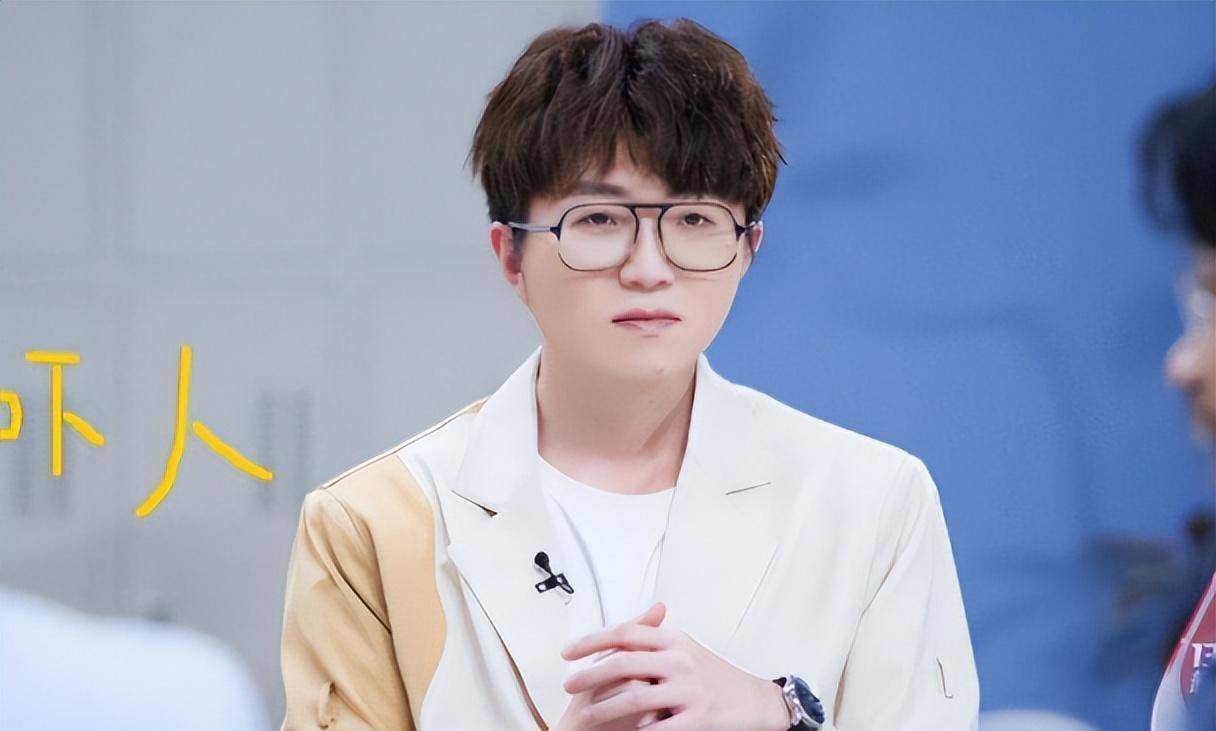 毛不易:被薛之谦力挺出道,凭借14首原创歌曲战胜资本_华晨宇_孟子坤