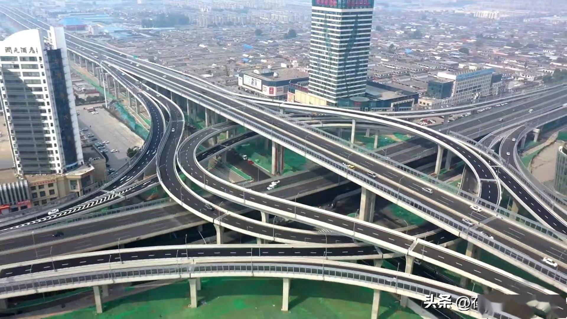 临沂温泉路高架2022图片