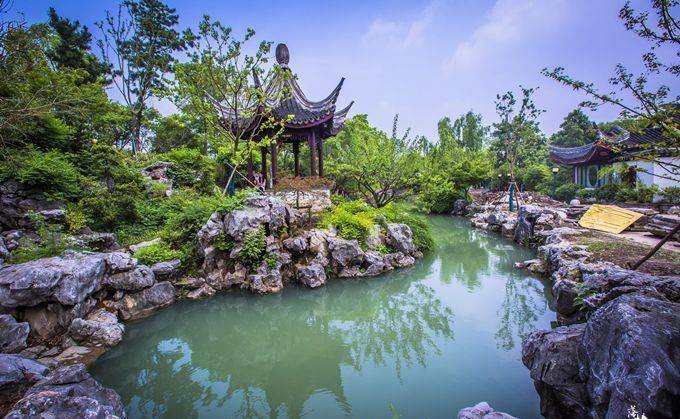 嘉兴南湖旁隐藏了一座私家园林，充满了江南风情，很多游客没来过