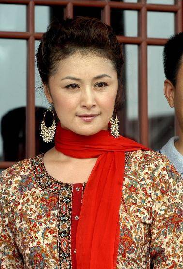 于莎莎 于莎莎,1985年9月30日出生于山东省烟台市,中国内地影视女演员