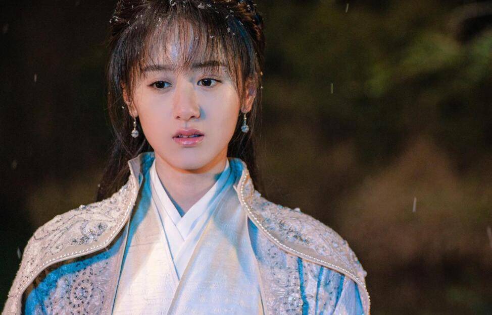 袁冰妍新剧《雷霆令》,剧中坐拥两大男神,冲着颜值都必须追_剧本_作品