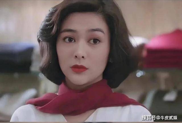 港风女神气质_那些年港片女神的风采_港风妆容穿搭风格