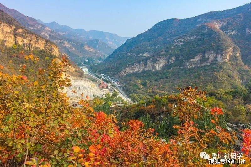 “红叶传情坡峰岭 绿水幽岚黄山店”-房山红背篓教育基地|坡峰岭赏秋团建活动