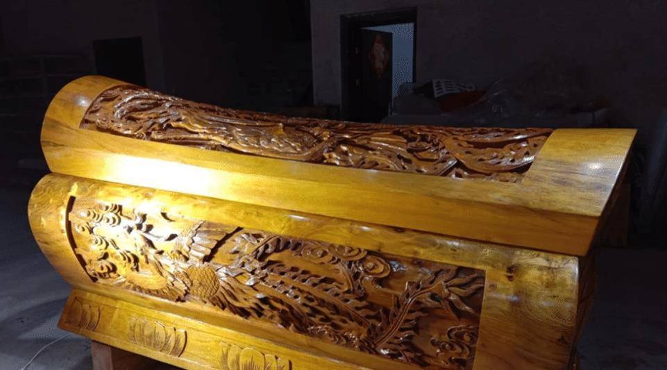 乾隆皇帝的金丝楠木棺材的原料,真的是从朱棣陵墓上偷来的吗?