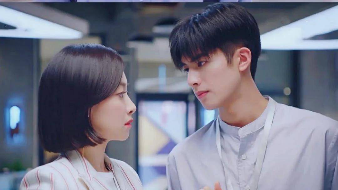 刘亦菲,李现新剧题材新颖,3个配角很佛系,编剧是水阡墨王雄成_吴倩