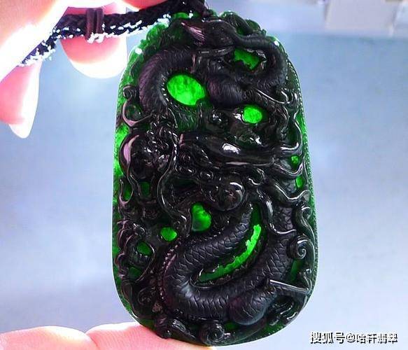 同为墨翠,价格却有天壤之别,原来此墨翠非彼墨翠_辉石_翡翠_钠铬