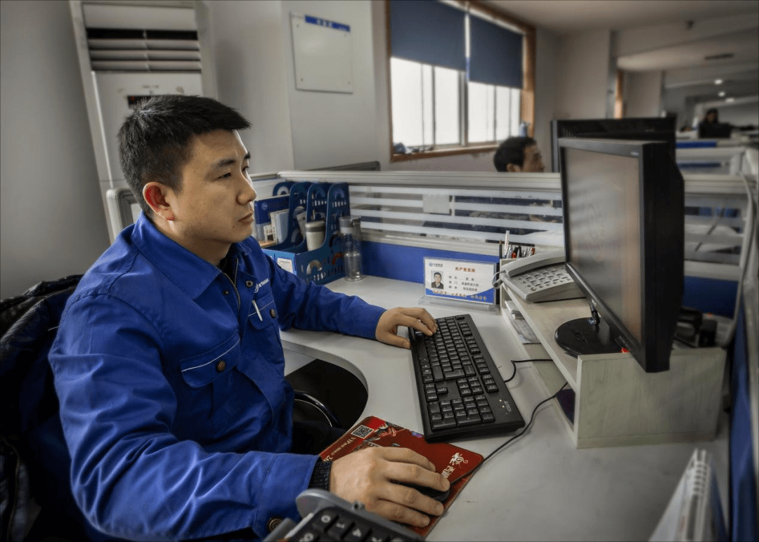 中国好人敖彬：奋斗的模样就是幸福的模样_工作_公司_时间