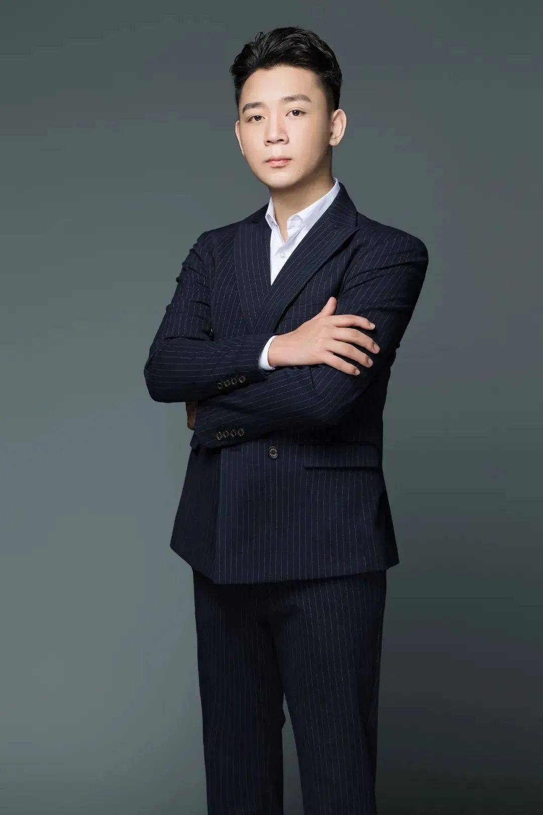 李浩宇用一颗炙热之心去发现每个孩子身上的闪光.