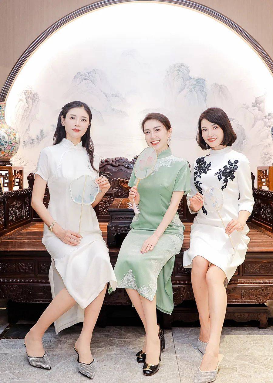 荣萍雅集|长江商学院「极致东方美学,诠释万种风情」_旗袍_文化_传统