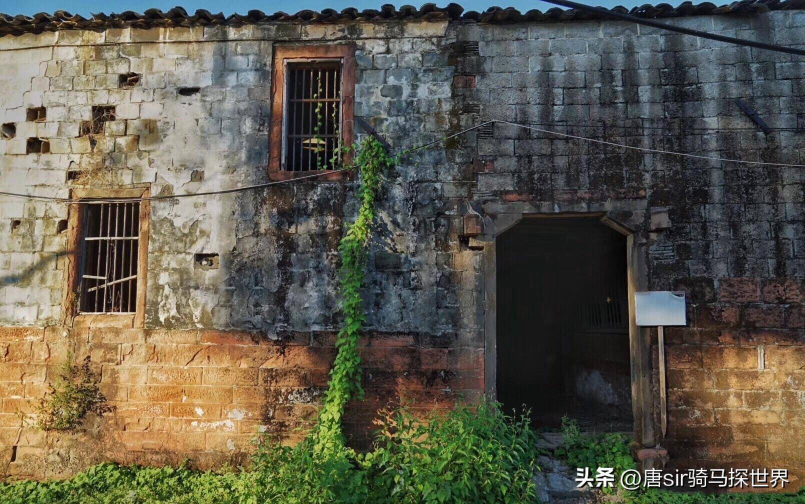 深藏于江西的千年老街，昌盛不输周庄，旅客：残垣断壁，破败不胜