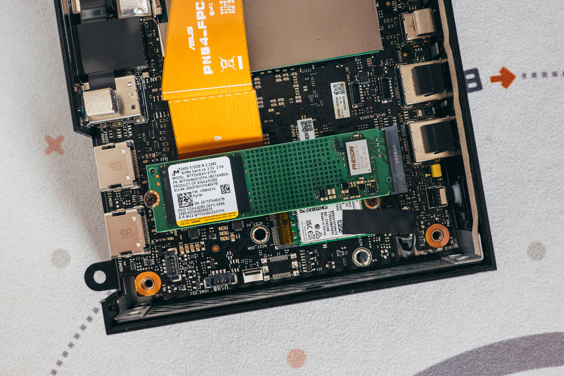 手掌大小性能办公家用主机,华硕PN64开箱分享