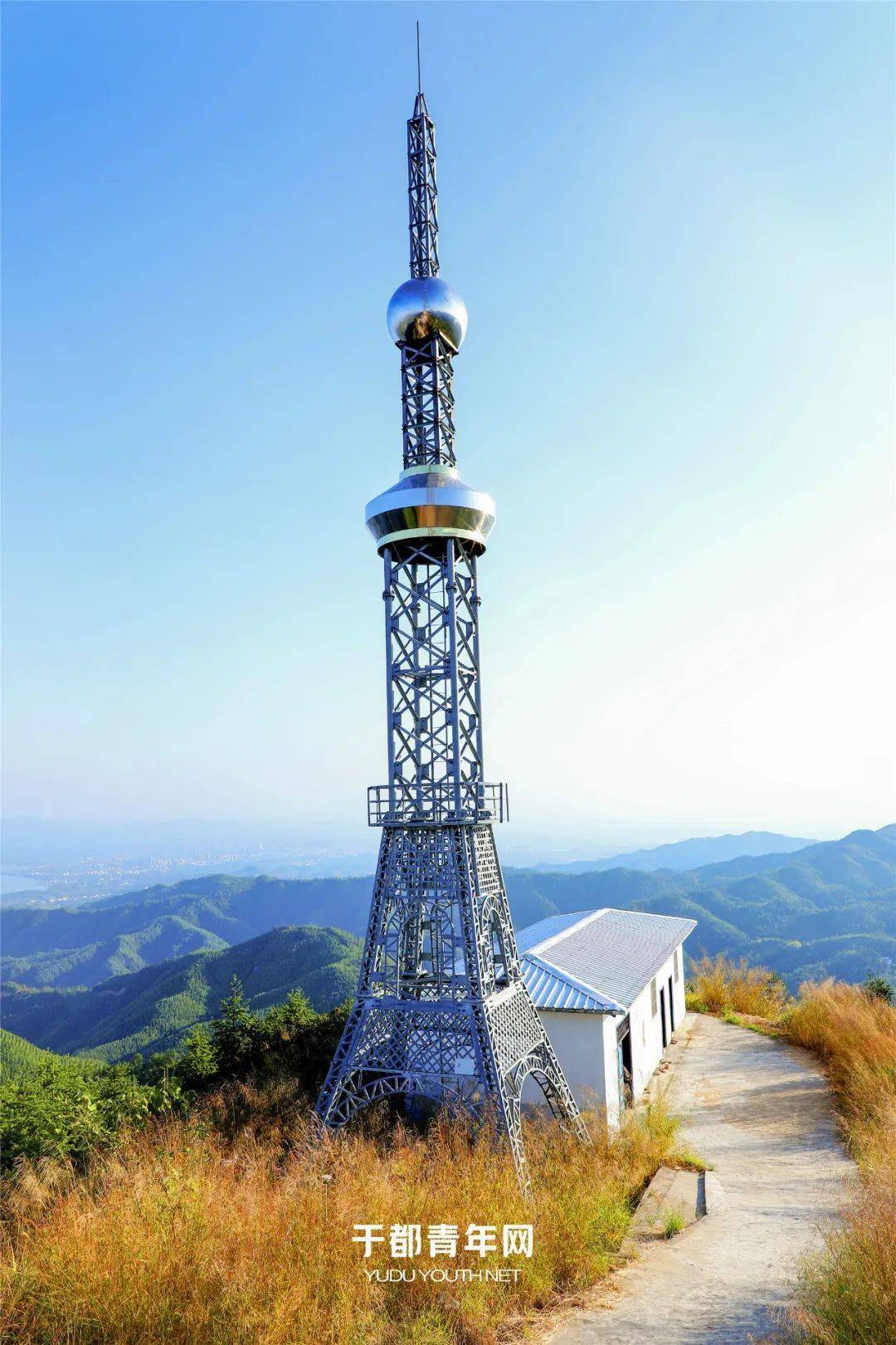 雩山山脉图片