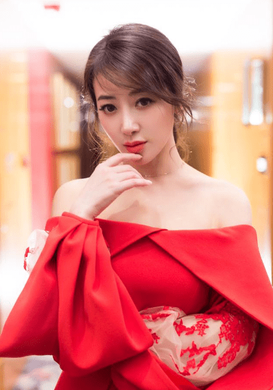 可是我的记忆是有人说小时候天天电视上放策划都有一句台词"朵儿胶囊