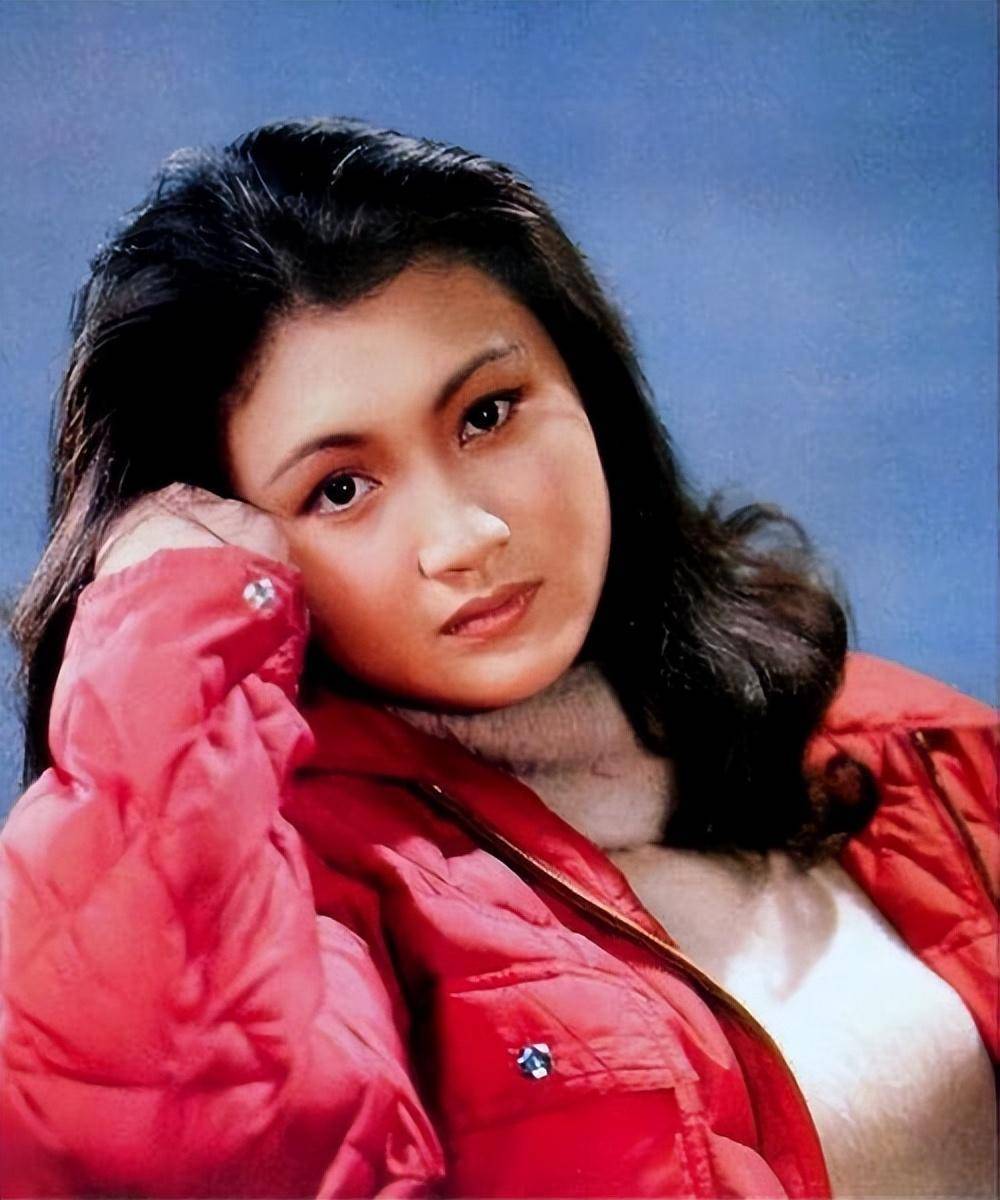 80年代当红女演员现状:张瑜离婚,周洁离世,朱琳一生未育!