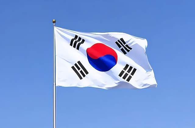 半岛局势紧张之际，韩国追随美介入台海，声称反对单方面改变现状