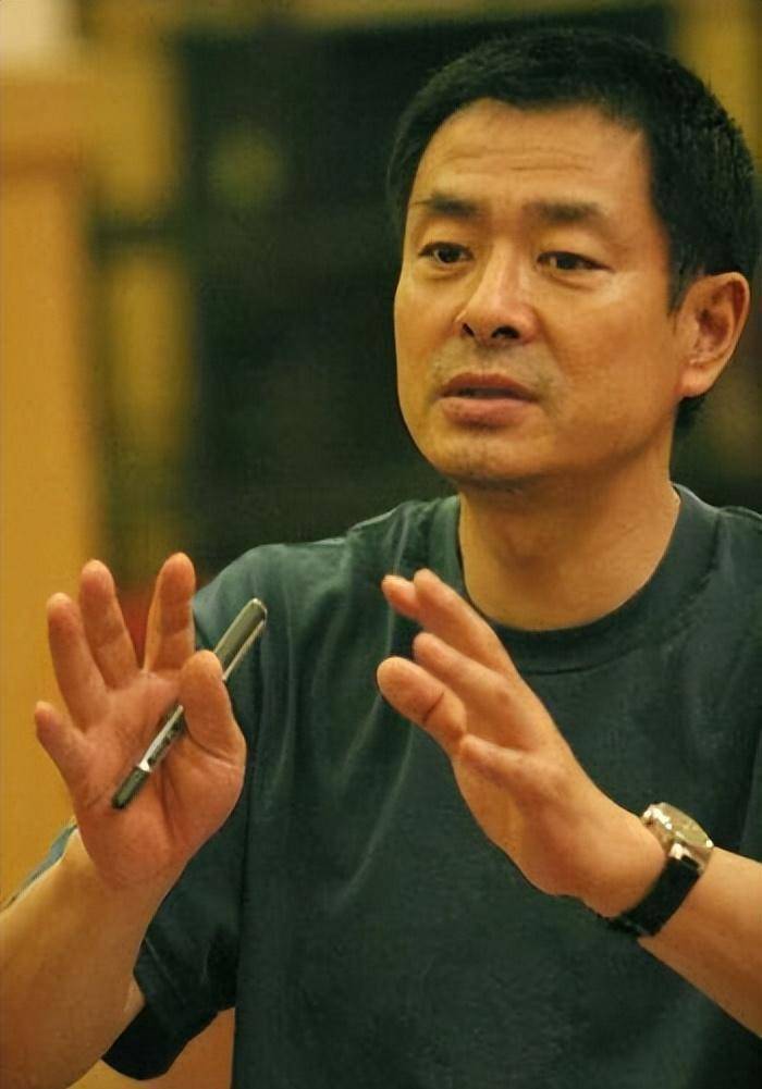 69岁濮存昕,消失荧幕多年,如今生活状况如何了?_宛萍_北京_因为