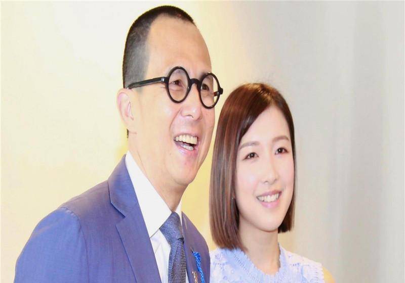 李泽楷新女友发照被吐槽,为何身为港姐的她,总是比不过梁洛施?