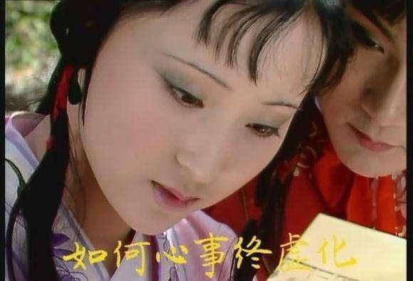 红楼梦中女子的头发到底有多美？纵使春光多么，却不及她云髻半偏