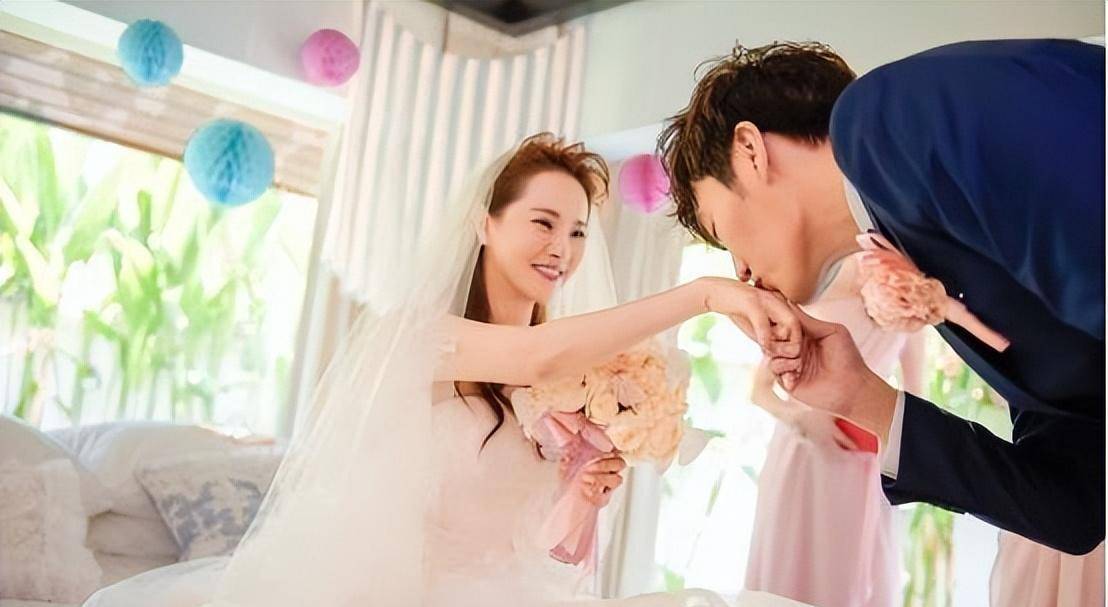 遇见你是我"晦气",这8位被闺蜜坑的明星,事业受损都是轻的_霍尊_马苏