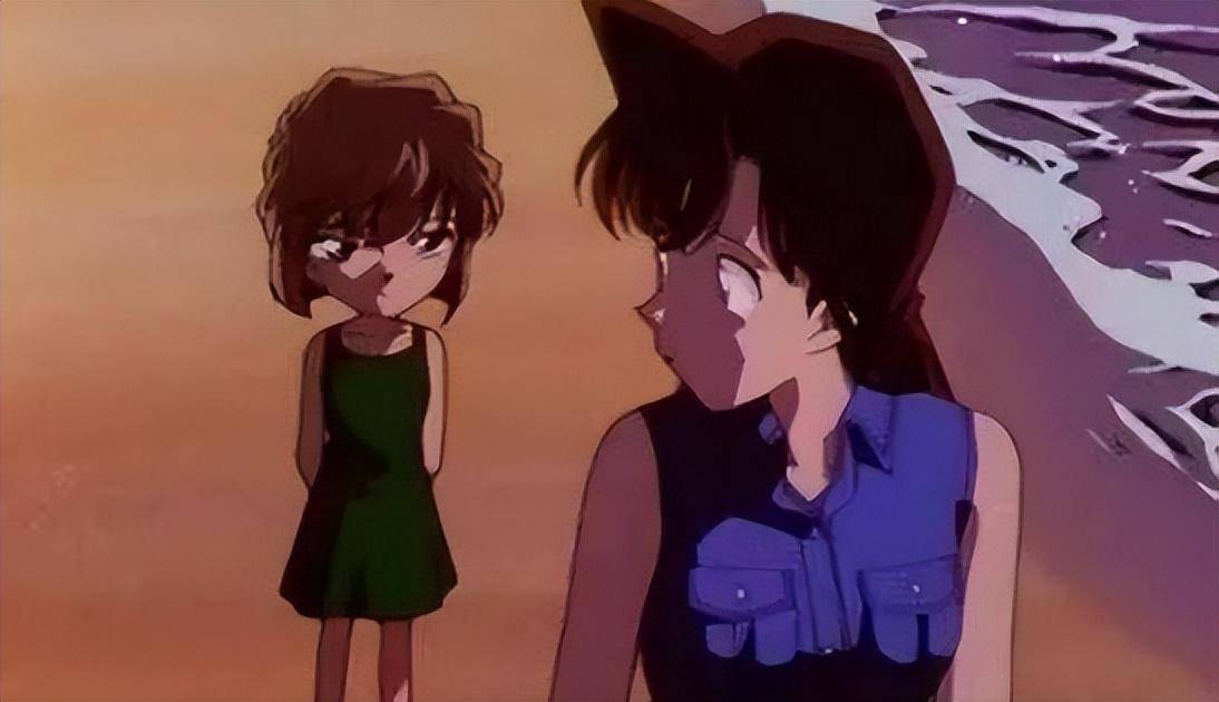 我们大多数人都是柯南剧中的灰原哀,在现实中坎坷与努力的生活着_组织