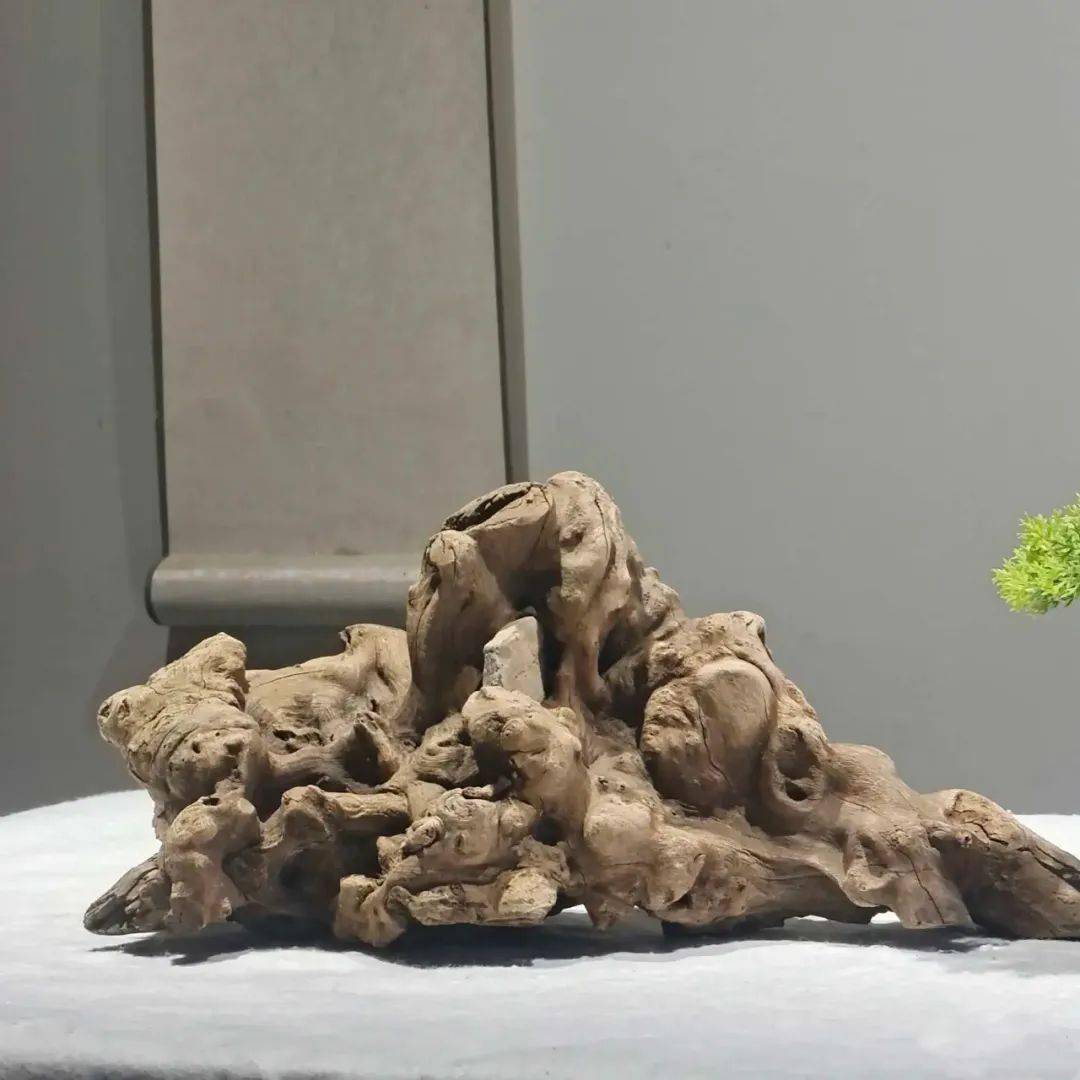 用之美—南山有奇木 千姿百态的树瘤瘿木_案头_黄荆_家具